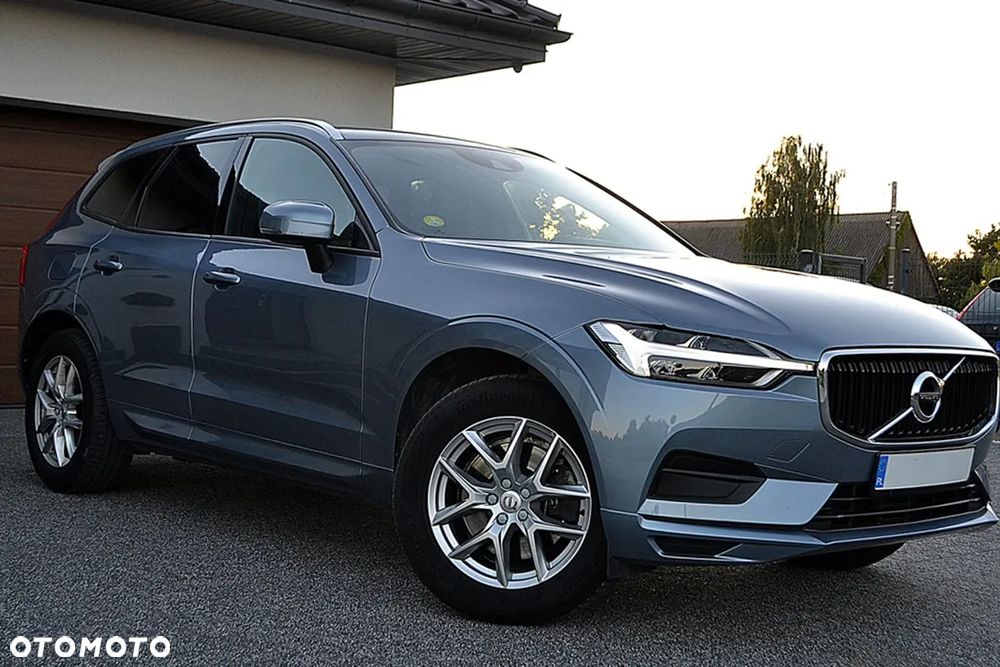 Volvo XC 60 D4 AWD Geartronic Momentum - 1