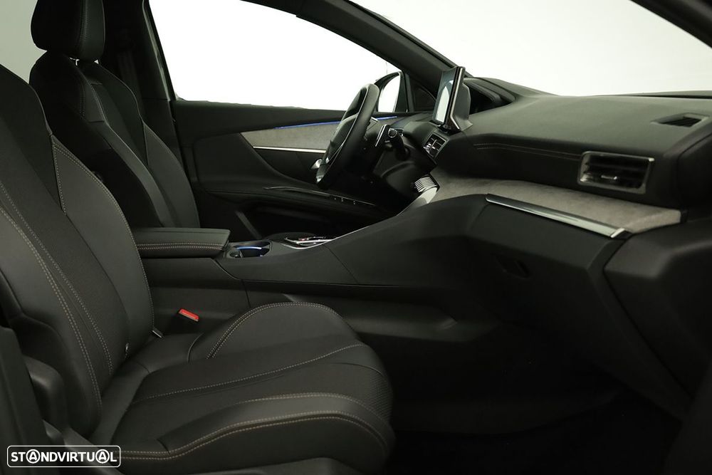 Peugeot 3008 1.2 PureTech GT EAT8 - 22