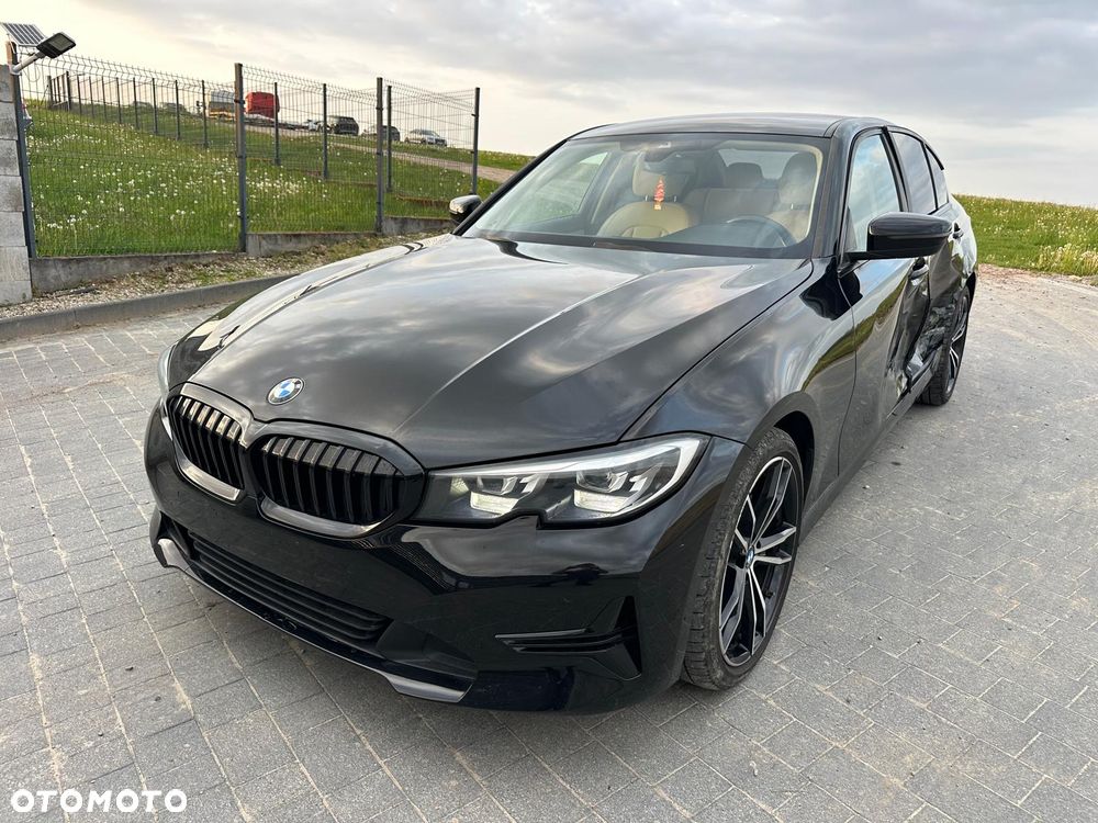 BMW Seria 3 318d Sport Line Shadow - 3