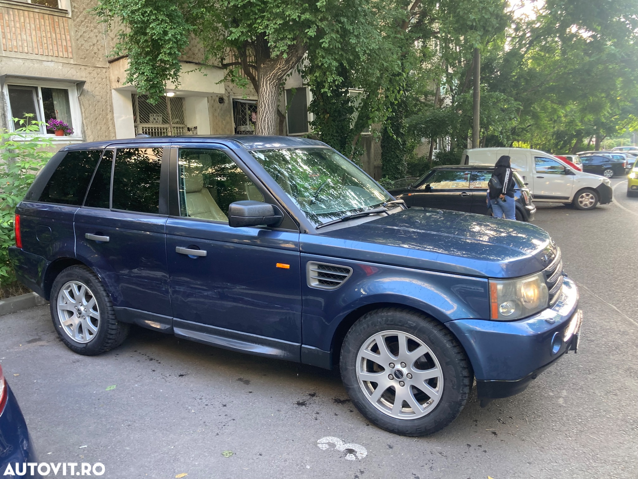 Land Rover Range Rover Sport 2.7TDV6 HSE Aut - 2