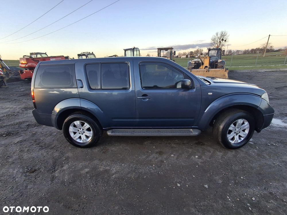 Nissan Pathfinder 2.5 DCi Comfort / XE - 3