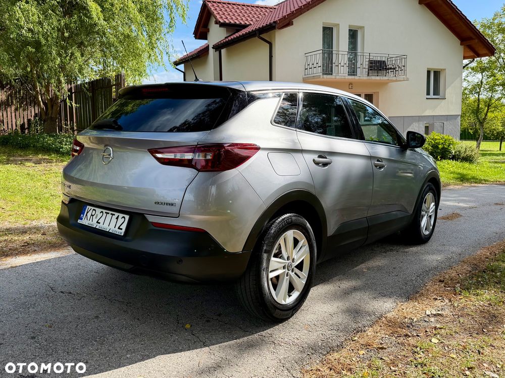 Opel Grandland X 1.2 T Enjoy S&S - 8