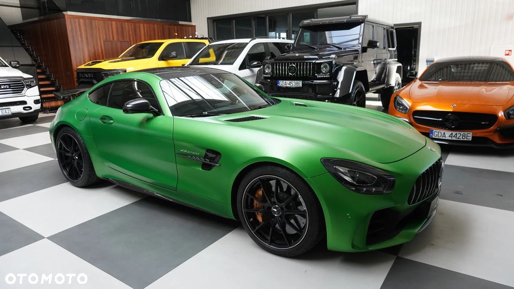 Mercedes-Benz AMG GT - 11