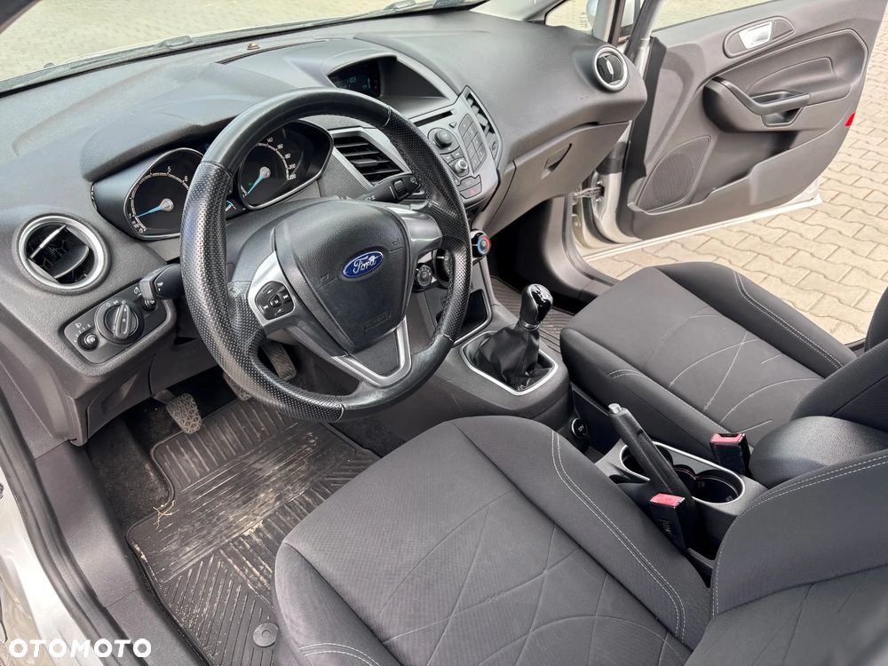 Ford Fiesta 1.25 Silver X - 14