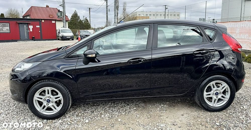Ford Fiesta - 9