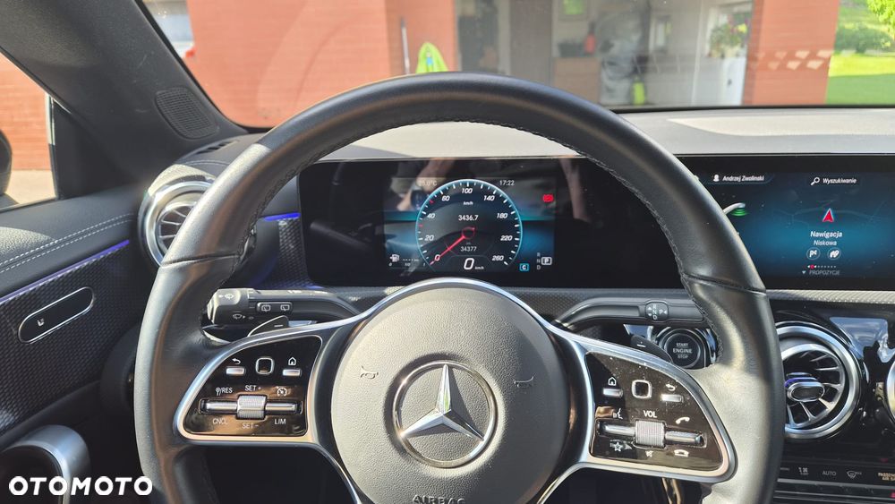 Mercedes-Benz CLA 180 d 8G-DCT - 5