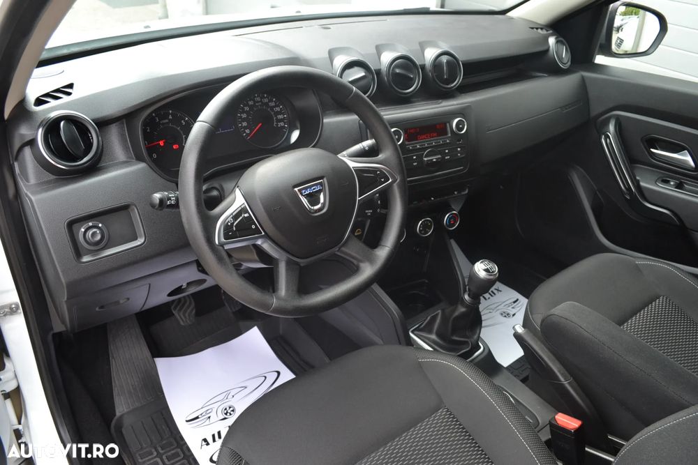 Dacia Duster 1.5 Blue dCi 4WD Comfort - 11