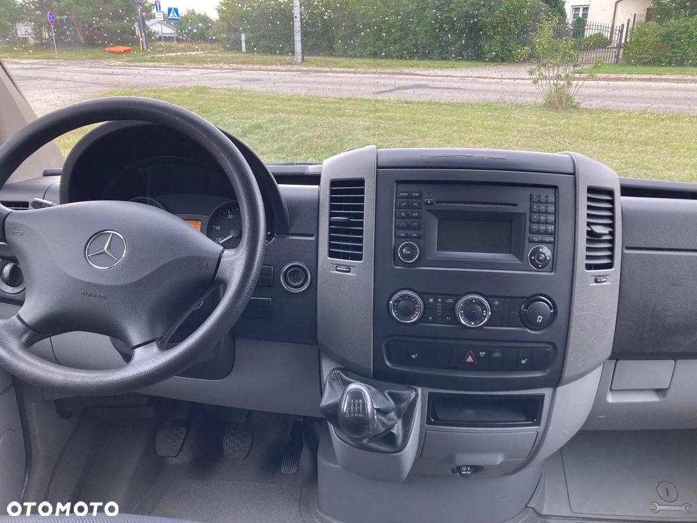 Mercedes-Benz SPRINTER - 7