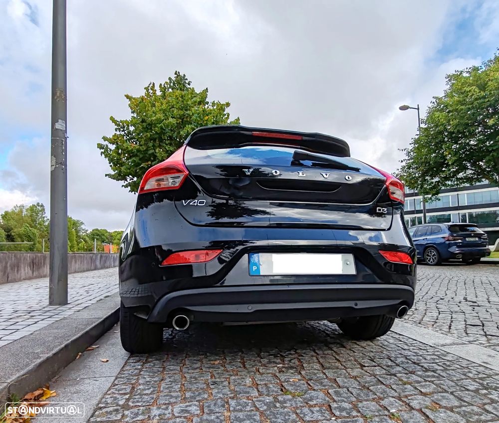 Volvo V40 2.0 D3 Momentum - 12