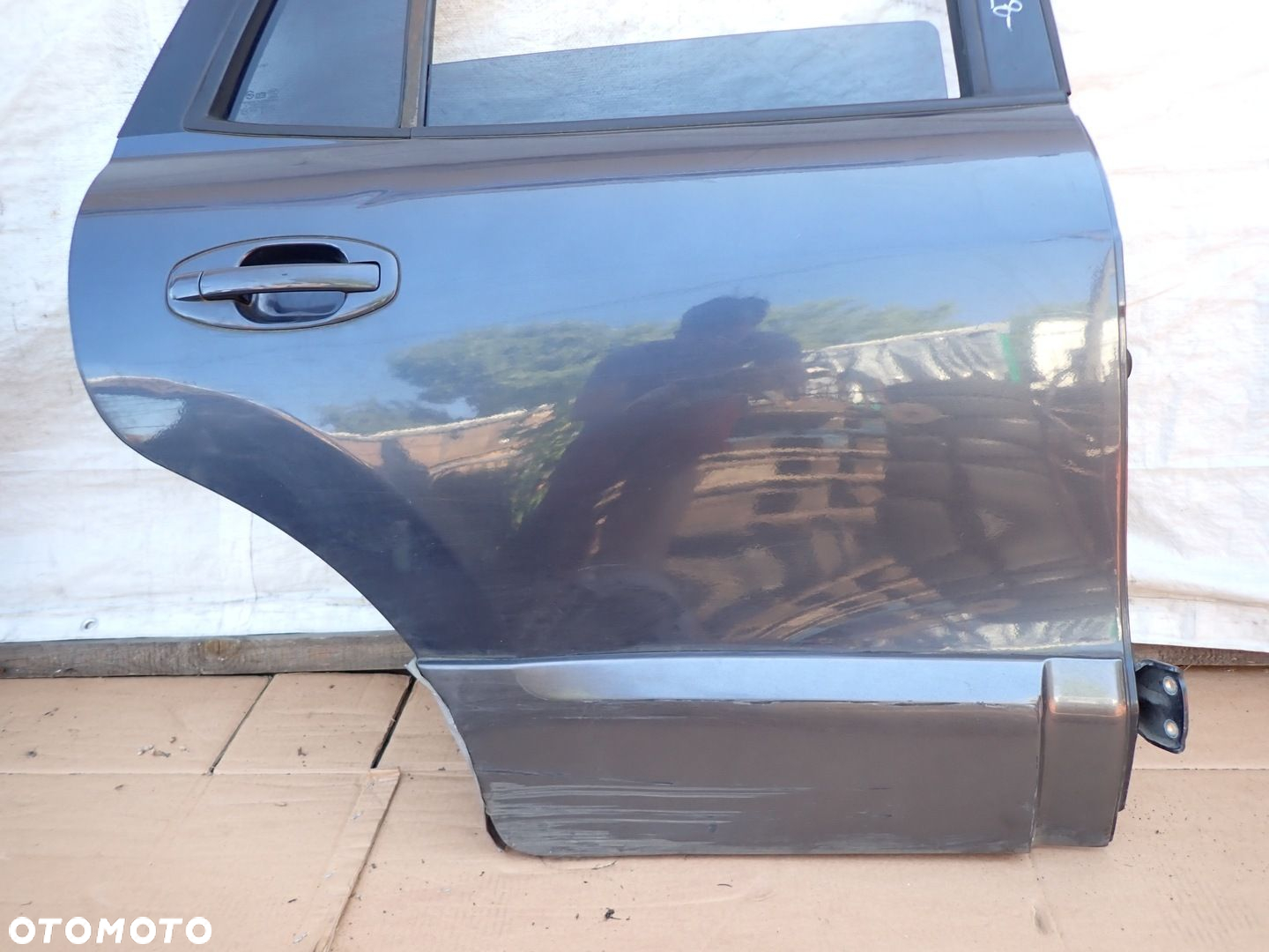 HYUNDAI SANTA FE 01- DRZWI TYLNE PRAWE 5W - 7