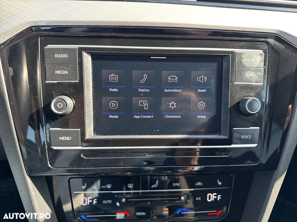 Volkswagen Passat 2.0 TDI DSG Comfortline - 24