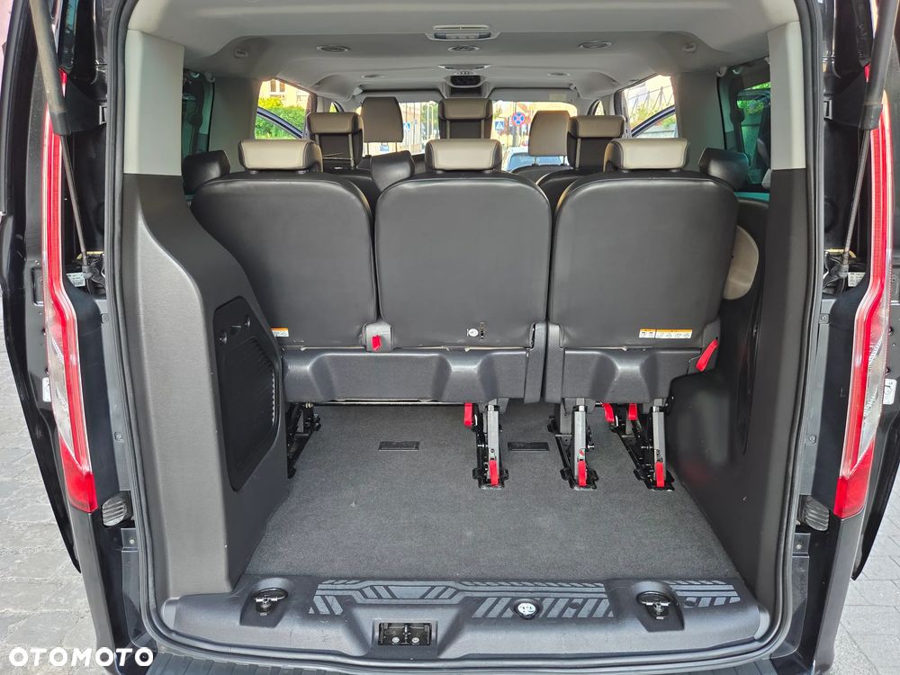 Ford Transit Custom 300 L1H1 VA Titanium - 24