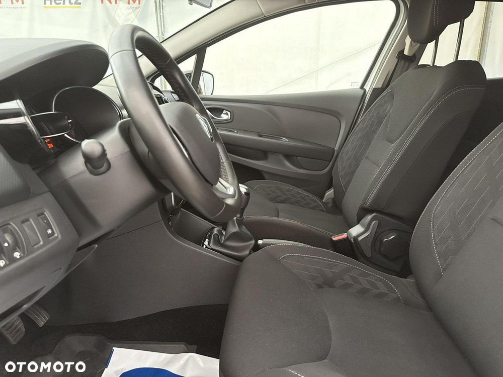 Renault Clio - 12