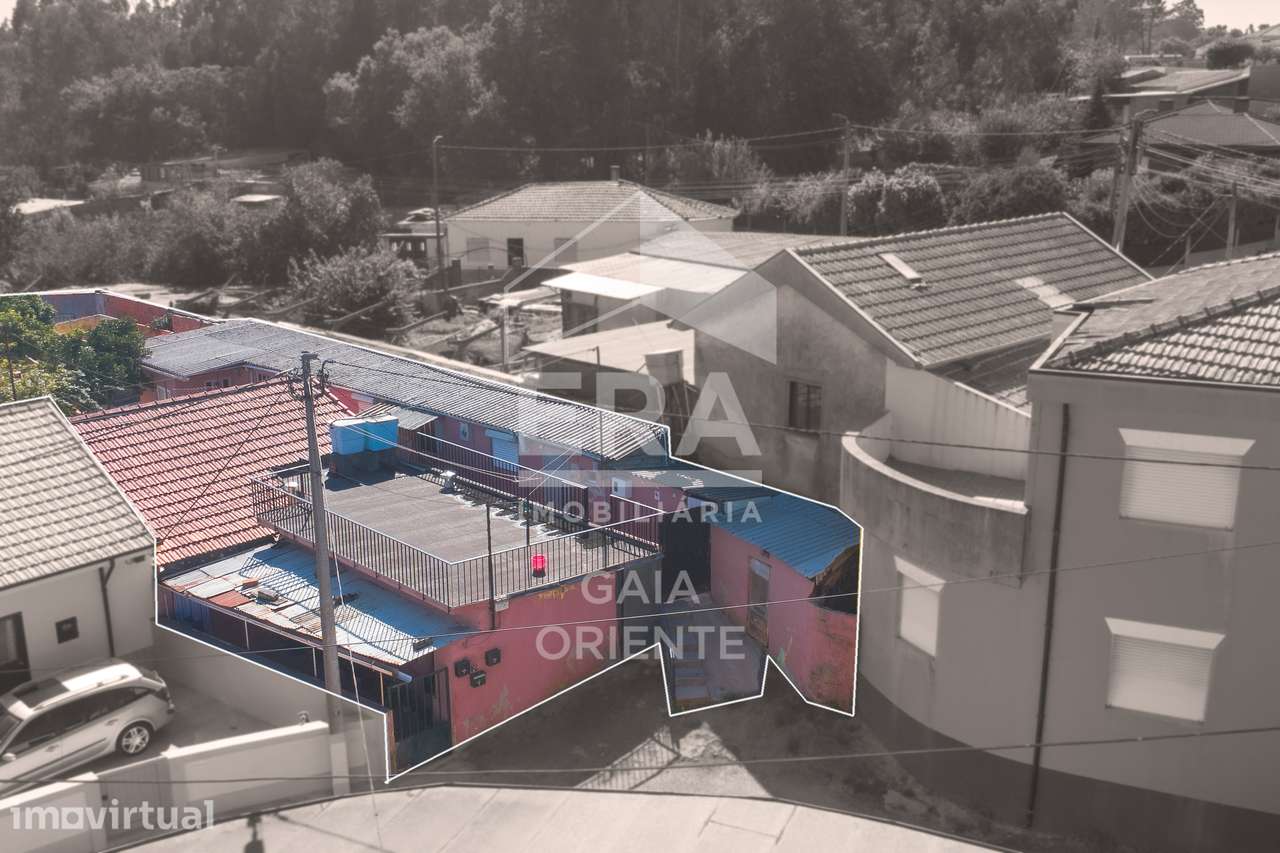Conjunto de 3 Casas para Investimento em Pedroso - Grande imagem: 4/6