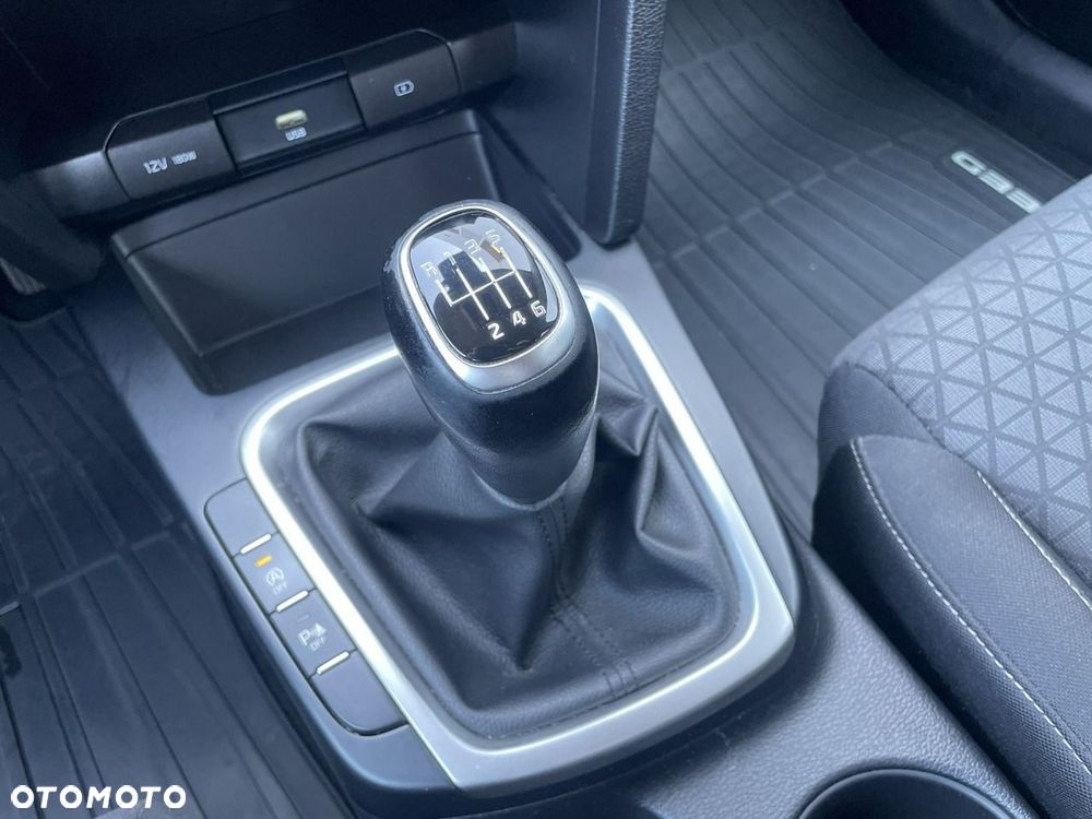 Kia XCeed 1.4 T-GDI M - 15