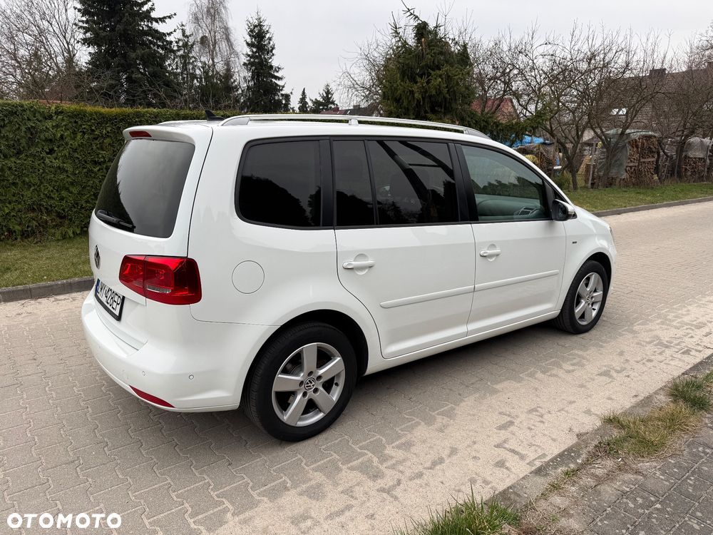 Volkswagen Touran 2.0 TDI DPF DSG Life - 6