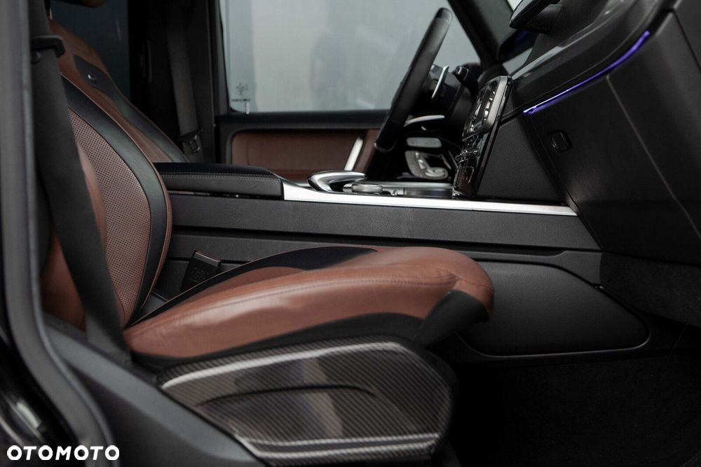 Mercedes-Benz Klasa G AMG 63 - 32