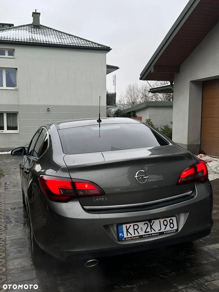 Opel Astra 1.4 T Active - 7