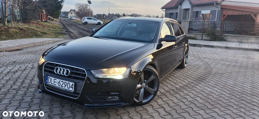 Audi A4 Avant - 1