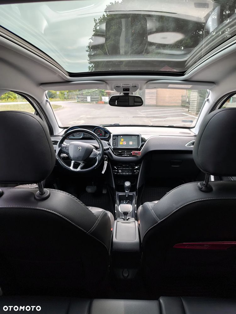 Peugeot 2008 1.2 Pure Tech Allure S&S EAT6 - 5