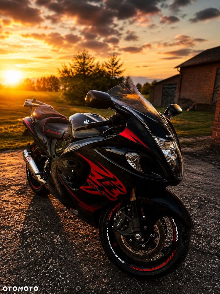 Suzuki Hayabusa - 1