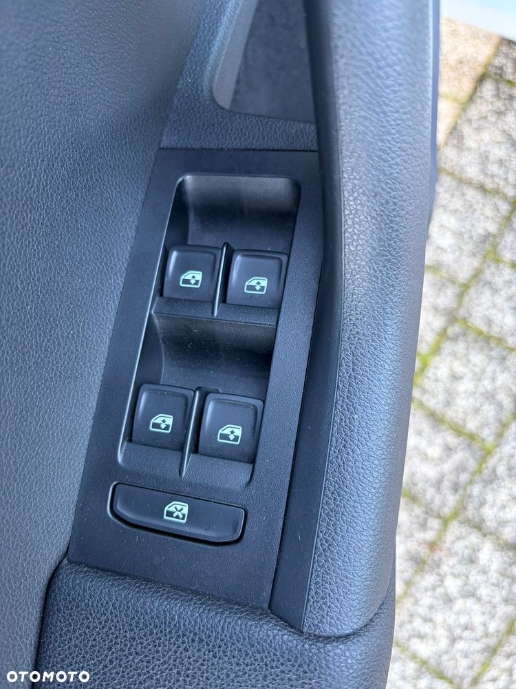 Skoda Octavia 2.0 TSI RS - 12