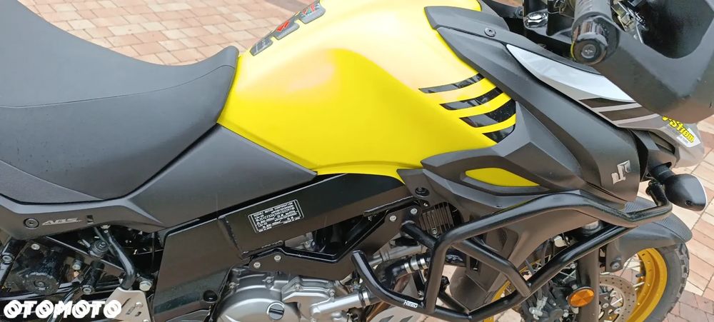 Suzuki V-STROM - 20