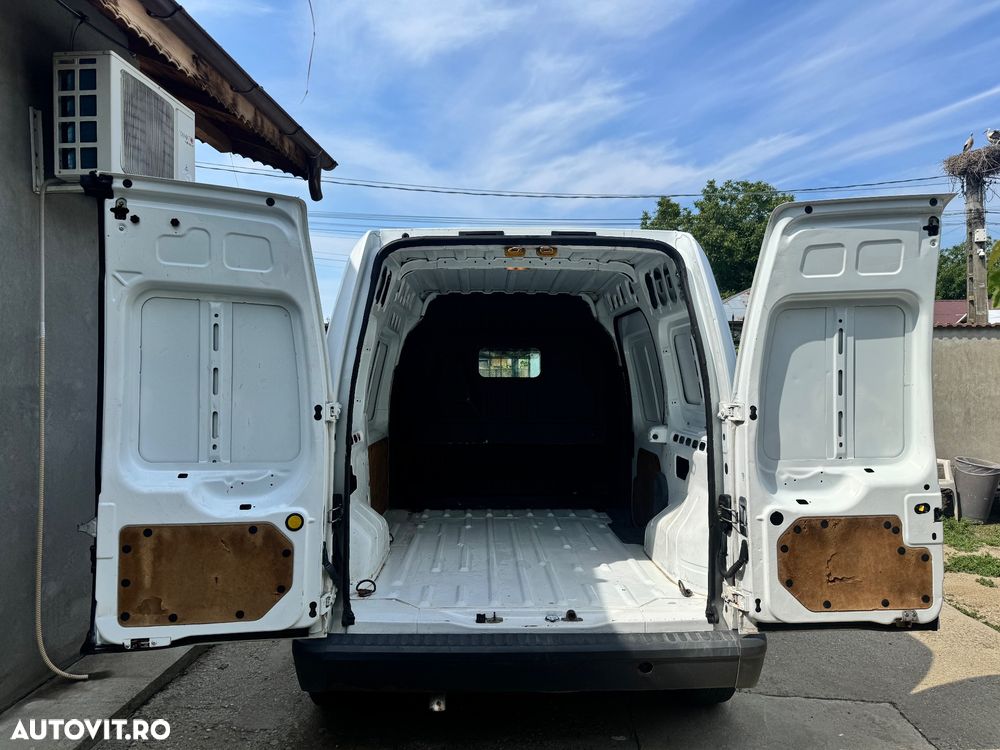 Ford Transit Connect - 10