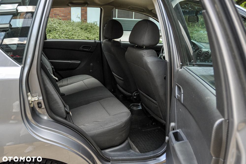 Chevrolet Aveo - 12