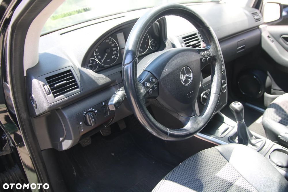 Mercedes-Benz Klasa A 160 Classic - 11