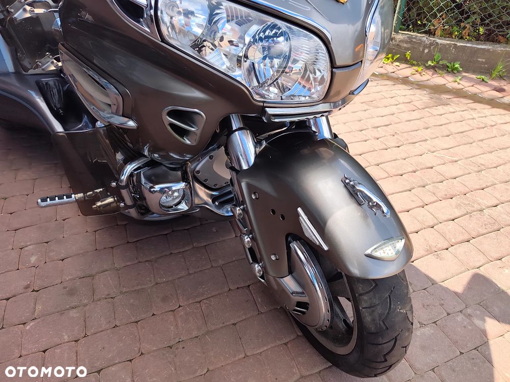 Honda GL - 36