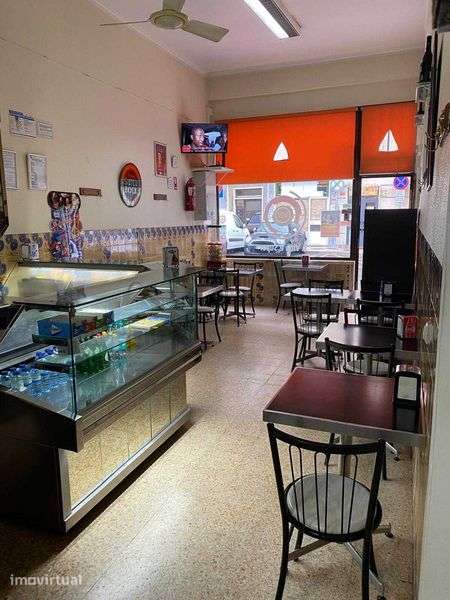 Trespasse do café/snak-bar equipado | Alverca do Ribatejo - Grande imagem: 4/8