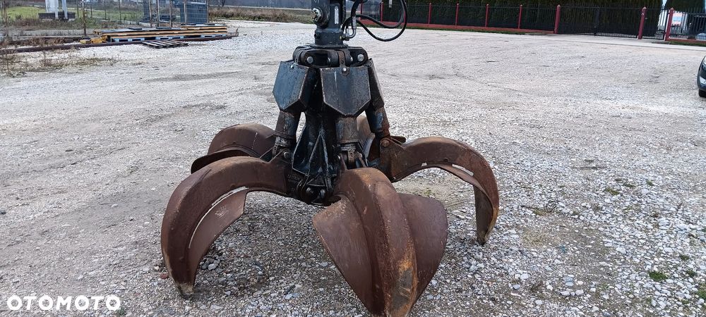 Fuchs MHL 340 Przeładunkowa do Złomu Podnoszona kabina - 11