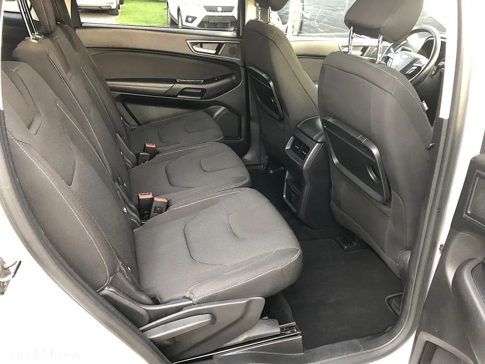 Ford S-Max 2.0 EcoBlue Titanium - 37
