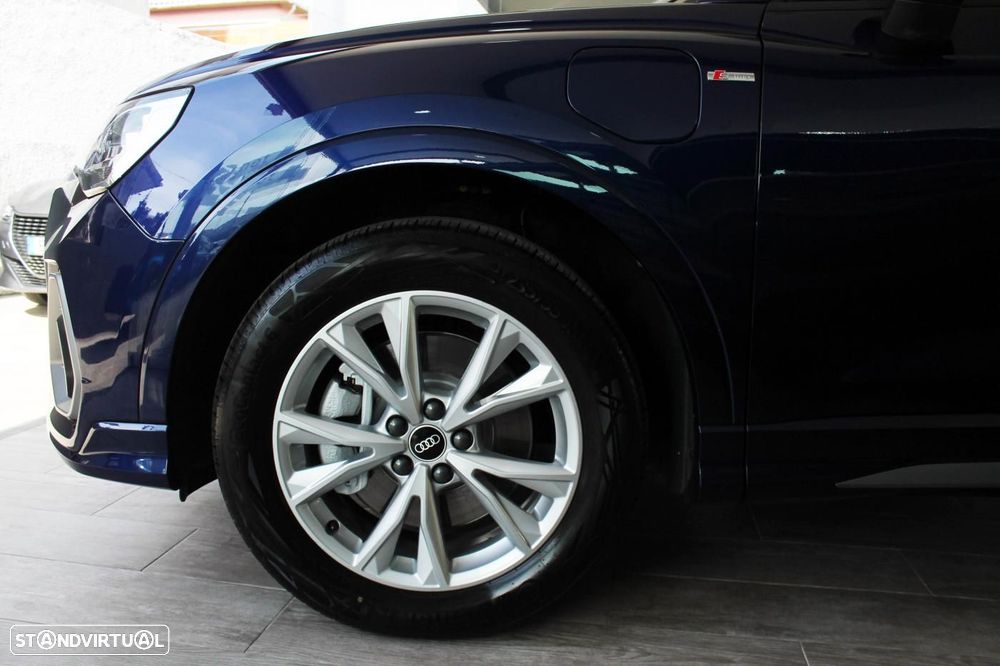 Audi Q3 45 TFSIe S tronic S line - 6