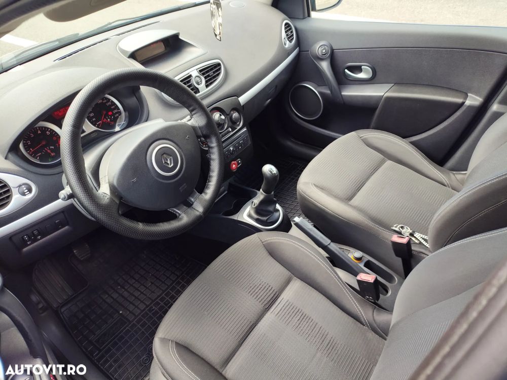 Renault Clio TCe 100 Dynamique - 8