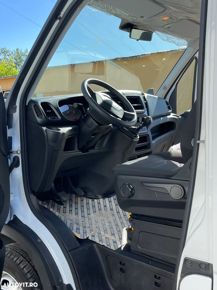 Iveco DAILY 35C15 - 8