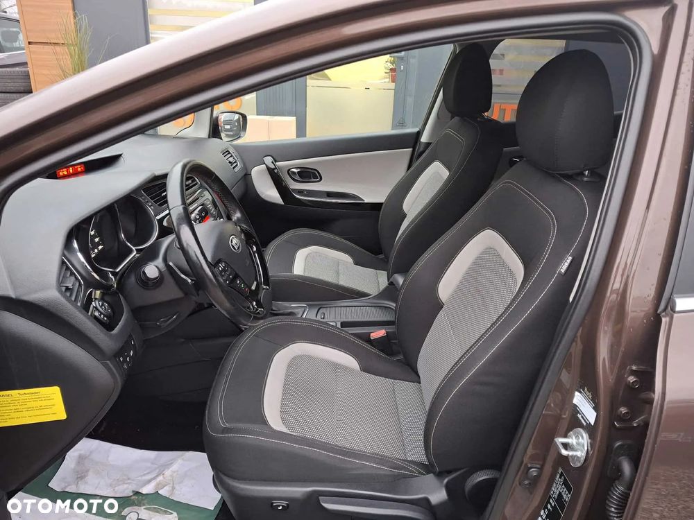 Kia Ceed 1.6 CRDi 128 Spirit - 21