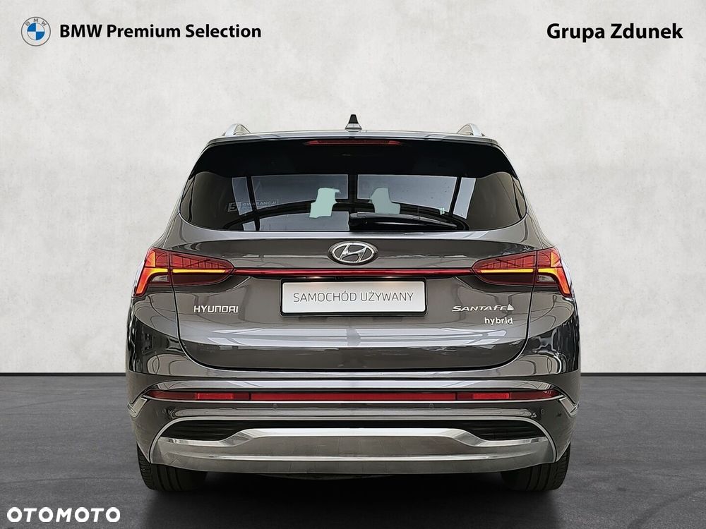 Hyundai Santa Fe 1.6 HEV 4WD SEVEN Signature - 7