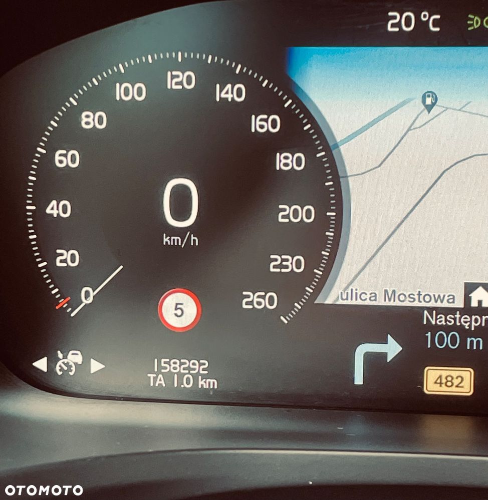 Volvo V60 Cross Country - 10