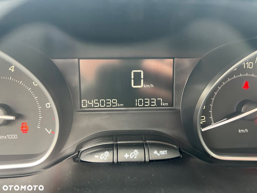 Peugeot 2008 PureTech 110 Stop&Start Crossway - 13