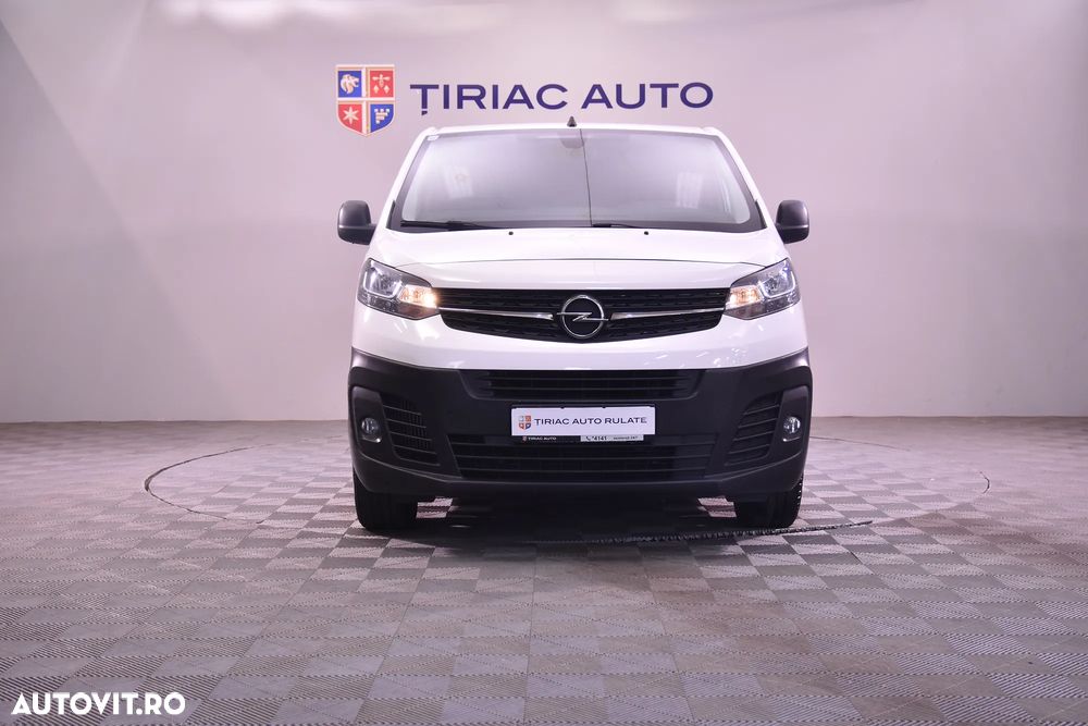 Opel Vivaro - 8
