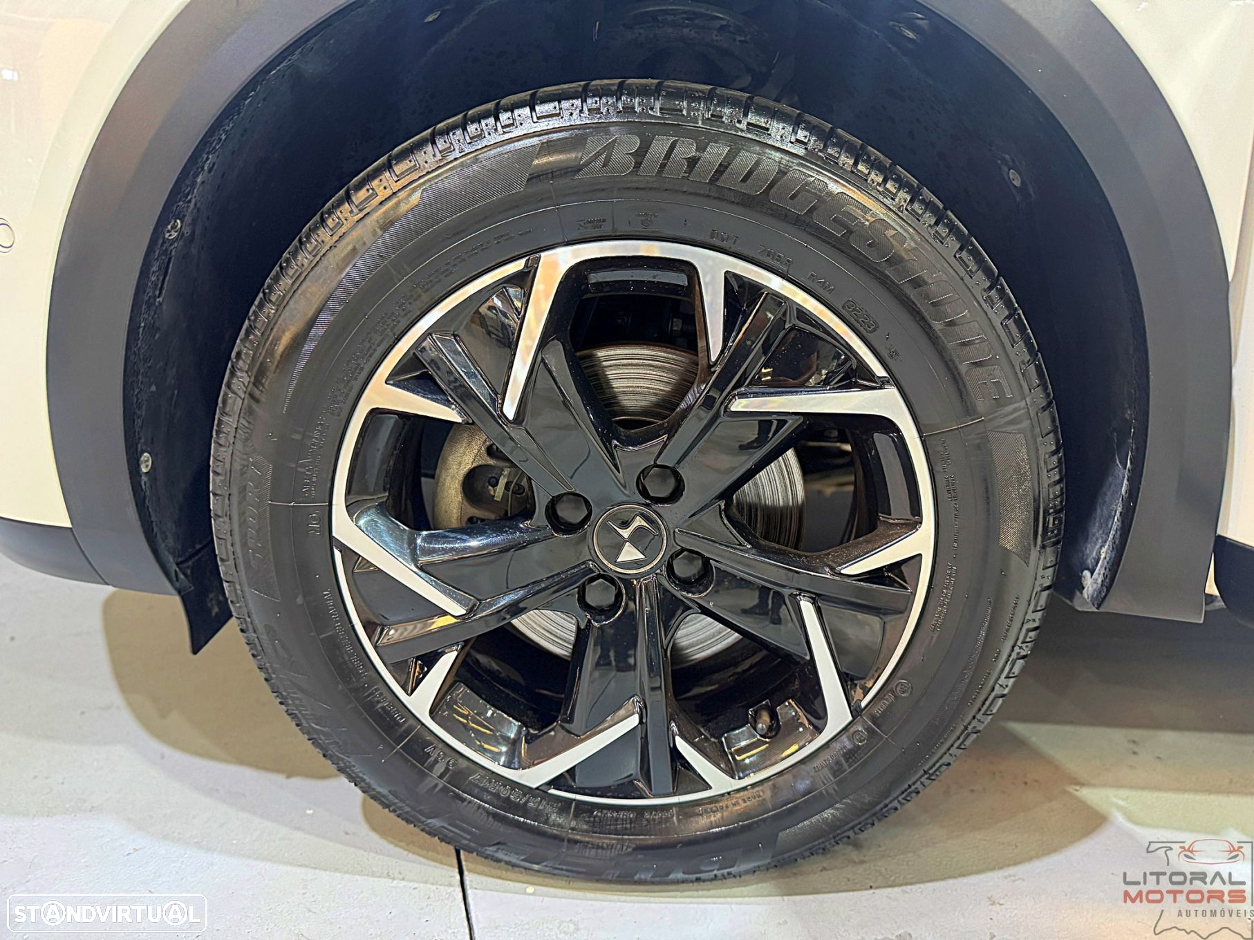 DS DS3 Crossback 1.2 PureTech Bastille EAT8 - 12