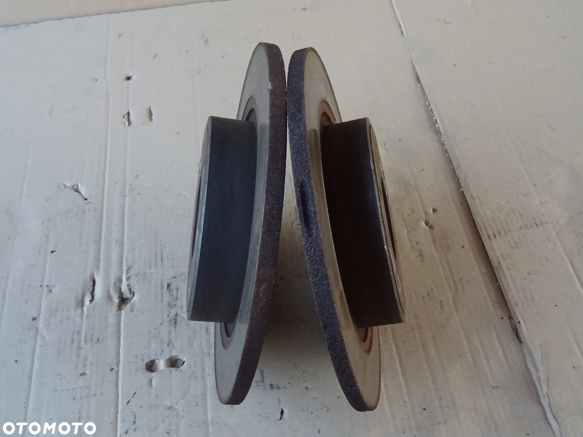 TARCZE HAMULCOWE TYŁ OPEL ZAFIRA C TOURER ASTRA J ORLANDO 5x115 - 4