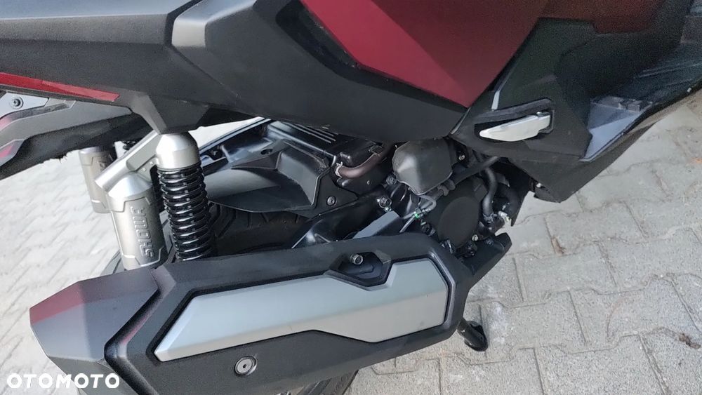Honda ADV350 - 18