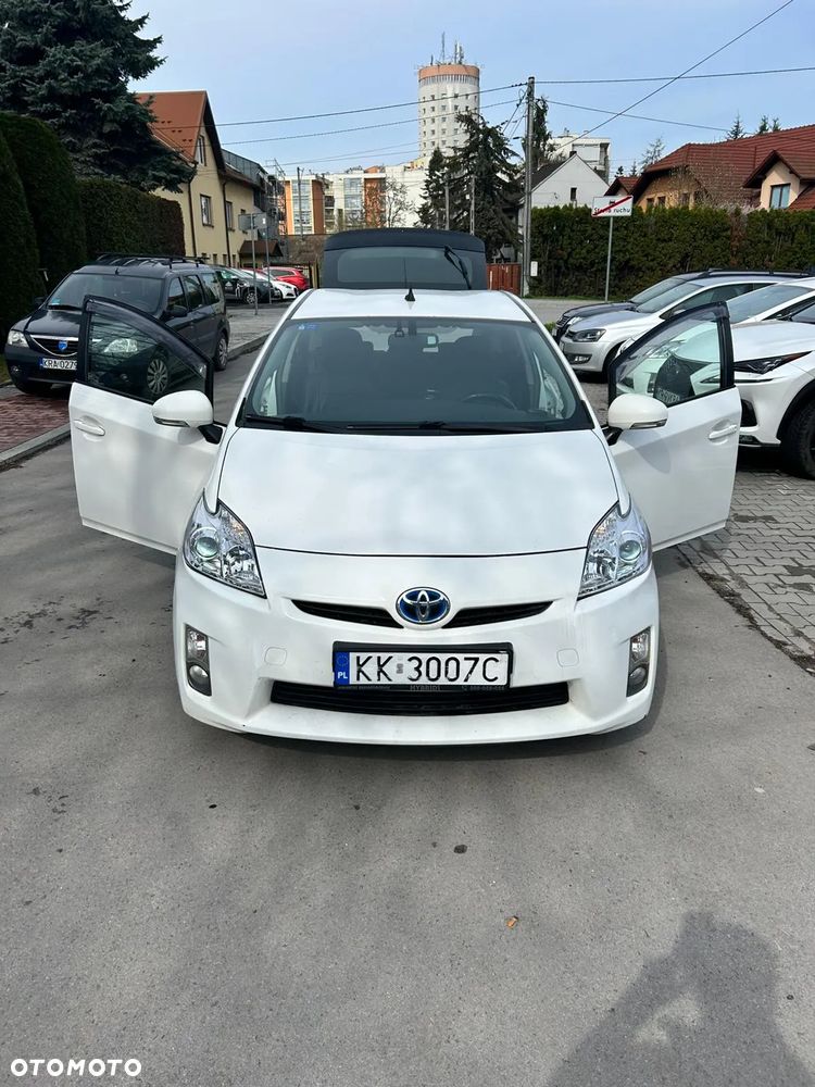 Toyota Prius - 1
