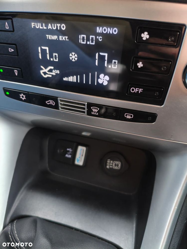 Lancia Delta 1.4 MultiAir 16v Gold - 11