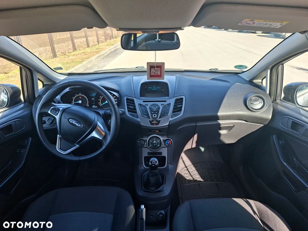 Ford Fiesta 1.25 SYNC Edition - 12