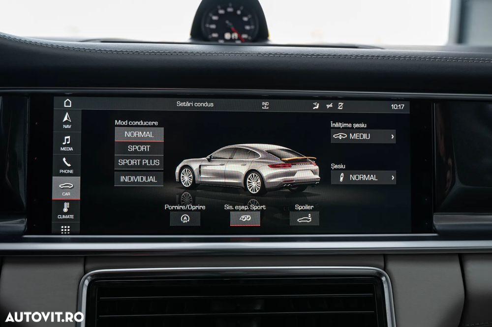 Porsche Panamera 4S Executive - 21