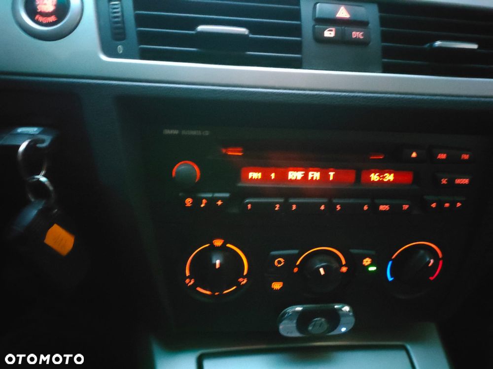 BMW Seria 3 318d - 9